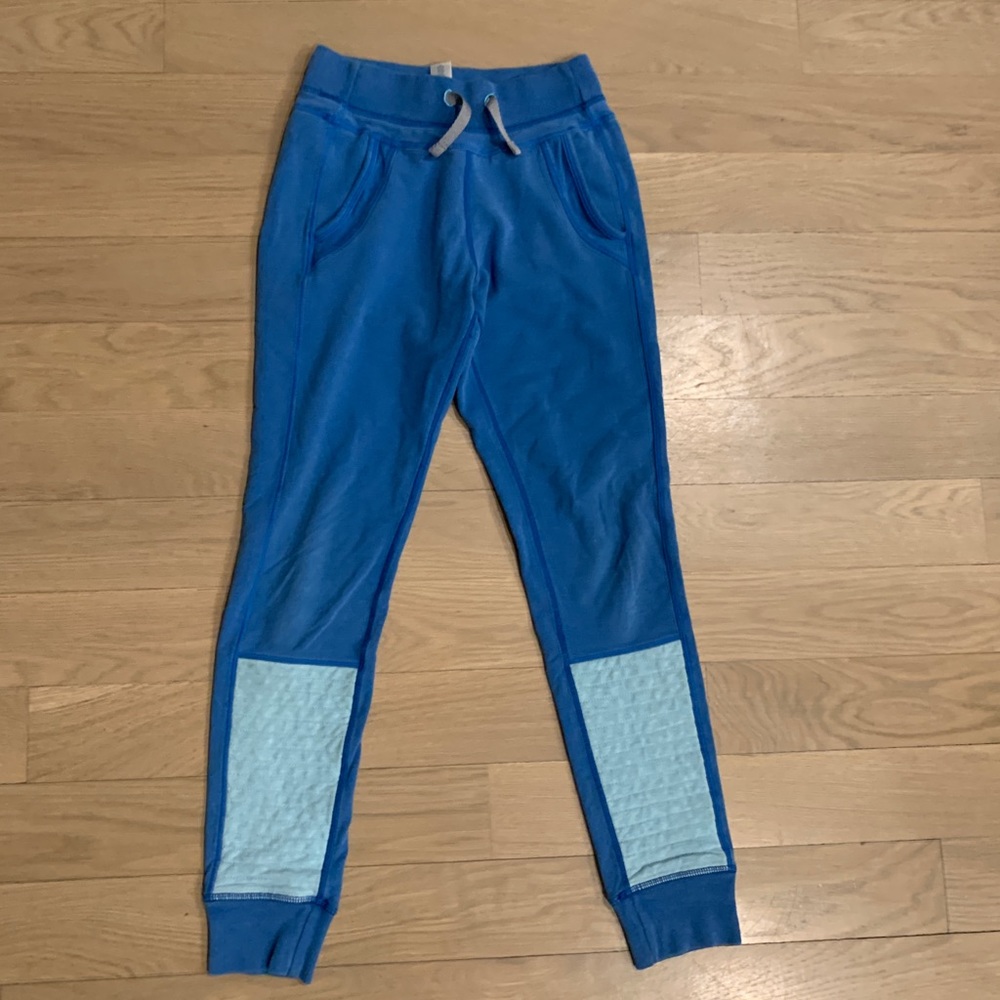 Ivivva joggers